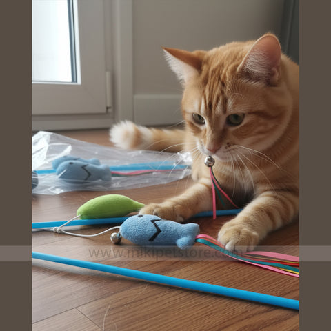 Interactive Cat Teaser Wand Toy with Fish &amp; Leaf Design