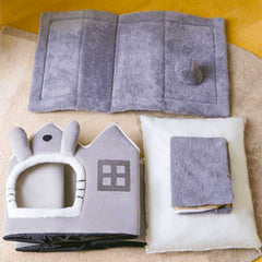 Winter Warm Teddy Dog & Cat House