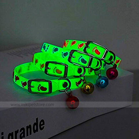 Reflective Cat Collar with Bell  for Cats & Small Pets (1 pcs)