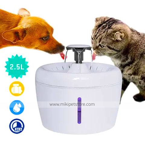 Apple Style Cat Water Fountain 2.5L